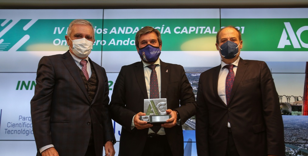 imagen de Garántia entrega al PCT Cartuja el Premio Innovación 2021 de Andalucía Capital-Onda Cero