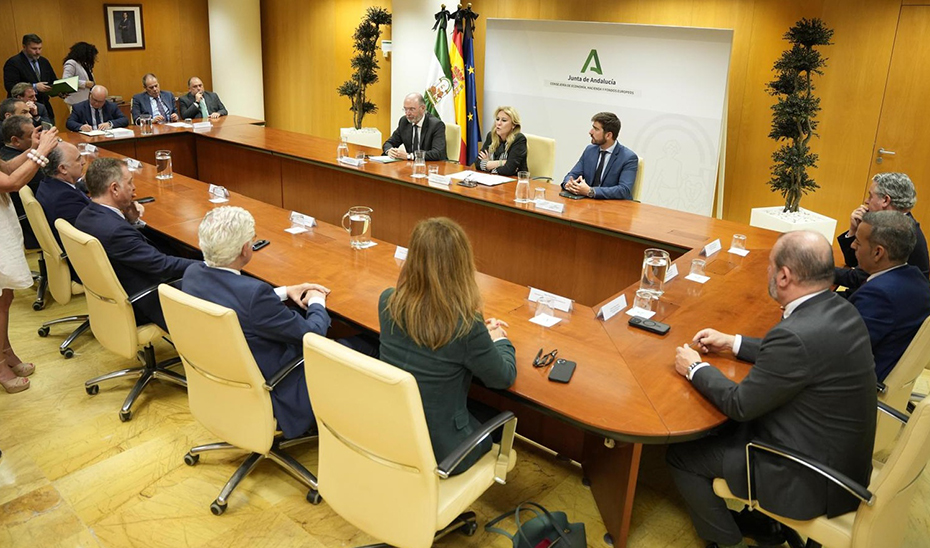 imagen de Garántia junto con las entidades financieras participa en el acuerdo de la Junta de Andalucía para movilizar 2.260 millones en apoyo al sector exportador